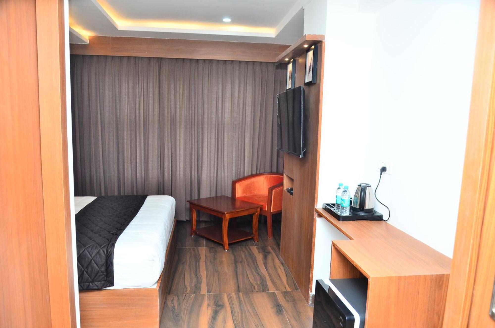 Hotel Eyrie Nest Bengalúr Exteriér fotografie